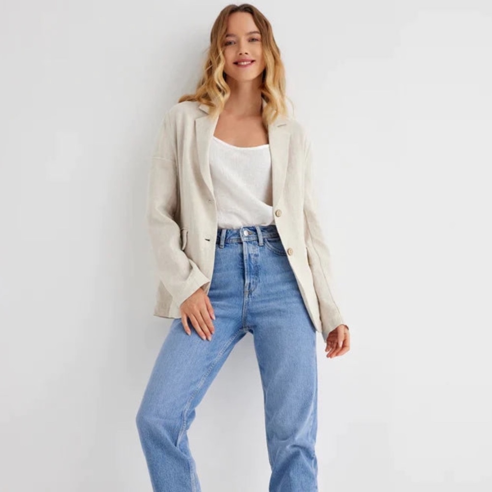 Linen Blazer - Picture 6 of 11